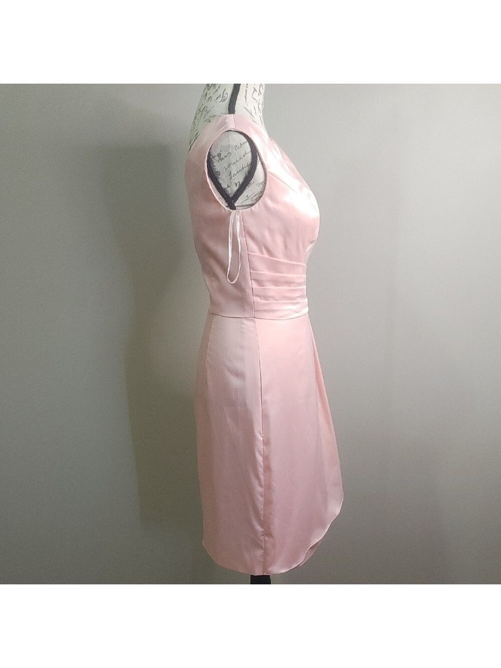 Pink Asymmetrical Ruched Sheath Dress - Picture 3 of 10